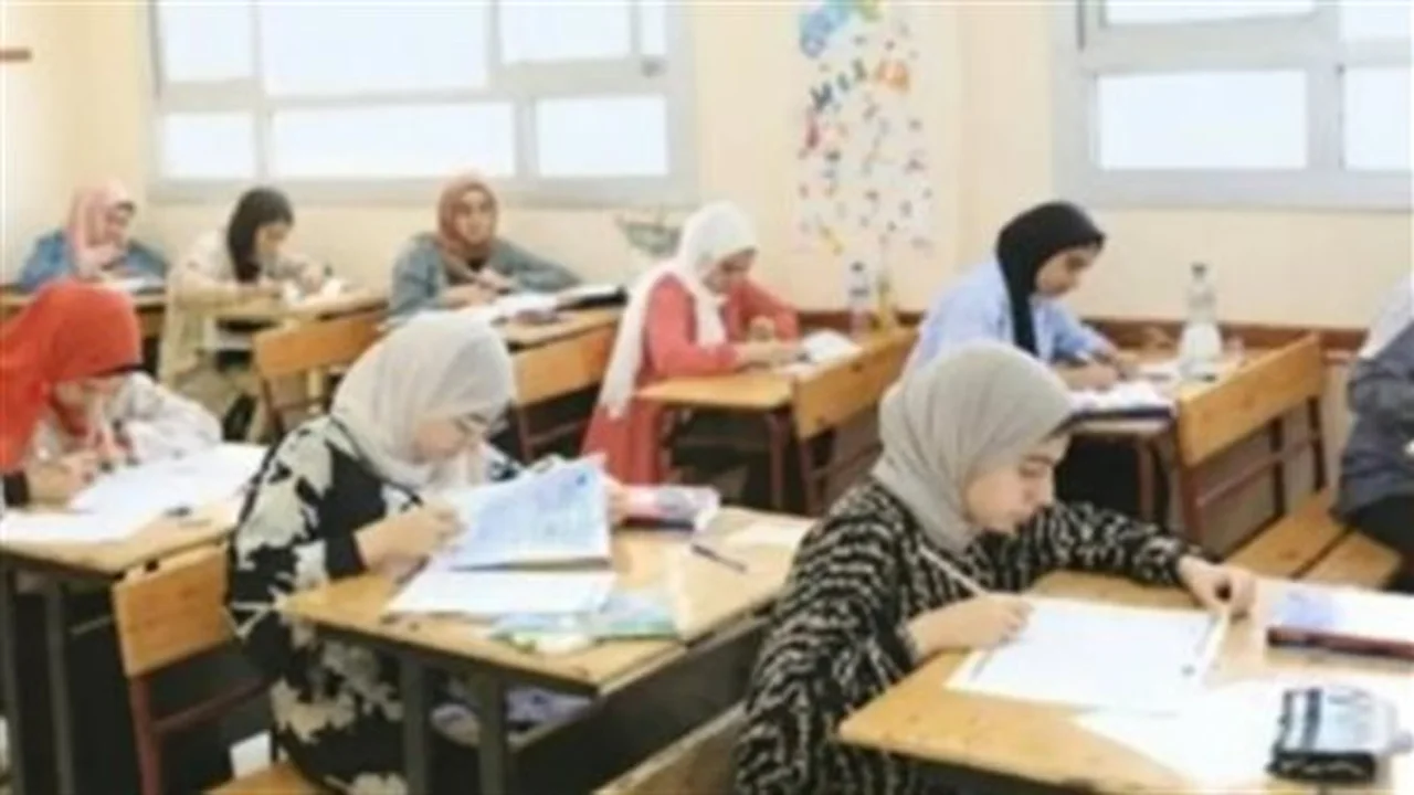 تغييرات جوهرية.. جدول امتحانات الثانوية العامة الجديد بضوابط تقييم طلاب الصف الثالث